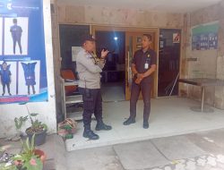 Bhabinkamtibmas Duri Pulo Laksanakan Patroli dan Sambang Door to Door, Ajak Security Waspada Gangguan Kamtibmas