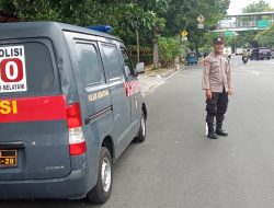 Tingkatkan Keamanan Siang Hari, Polisi Turun ke Jalan Kawal Aktivitas Warga