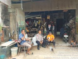 Patroli Samapta Polsek Senen Sambangi Warga Kramat, Antisipasi Gangguan Kamtibmas dan Kejahatan Jalanan