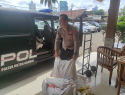 Polsek Metro Gambir dan BULOG Gelar Gerakan Pangan Murah di Kebon Kelapa, Wujud Kepedulian Polri terhadap Kesejahteraan Warga