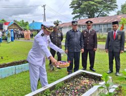 Palaksa Lanal Simeulue Pimpin Upacara Ziarah Nasional dan Tabur Bunga di Taman Makam Pahlawan Bahagia