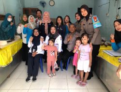 Polwan Jaga Jakarta Polres Metro Jakpus Gencarkan Edukasi Cegah Kekerasan terhadap Perempuan dan Anak di Mangga Dua Selatan