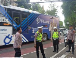 Kehadiran Polri Di Lapangan” Pelayanan Awal Aktivitas Warga Di Pagi Hari