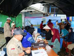 Pangkalan TNI AL Bandung Gelar Bakti Sosial dan Bakti Kesehatan Dalam Rangka Bakti TNI AL