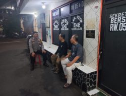 Polisi Hadir di Tengah Ronda Malam, Perkuat Siskamling RW 06 Kebon Kacang