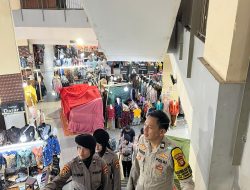 PJJ dan Polwan Bintara Remaja Gelar Patroli Dialogis di Thamrin City Sepanjang Nataru