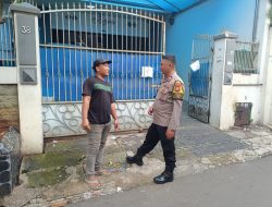 Bhabinkamtibmas Kebon Kacang Sambangi Warga RW 05, Sampaikan Pesan Kamtibmas Cegah Tawuran