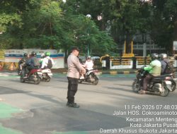 Pagi Sibuk Menteng, Polisi Pastikan Lalu Lintas Cokroaminoto Tetap Mengalir