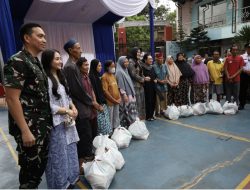 Bakti Sosial Ramadan, Ibu Siti Harjanti Wismoyo Aris Munandar Salurkan 250 Paket Sembako untuk Warga Sungai Bambu