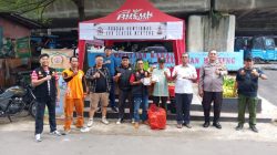 Bhabinkamtibmas dan Pokdarkamtibmas Menteng Tebar Kepedulian Ramadan, Bagikan 100 Takjil Untuk Warga