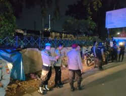 Apel dan Patroli Cipta Kondisi Polsek Metro Tanah Abang Berhasil Jaga Situasi Kamtibmas Tetap Kondusif di Wilayah Petamburan