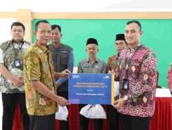 Pemkab Bekasi dan PT Taspen Salurkan 100 Paket Sembako Ramadhan untuk ASN