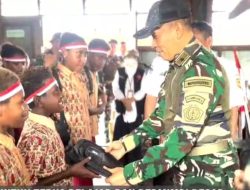 Koops TNI Habema Gelar Bhakti Pertiwi Hardiknas 2026 di SDN 1 Pomako