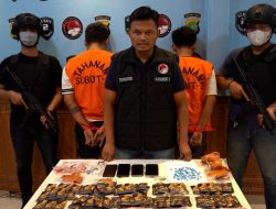 POLDA METRO JAYA MENGGAGALKAN DUA ORANG PENGEDAR ETOMIDATE DAN EKSTASI DALAM KEMASAN BERAS INDIA, TERKAIT JARINGAN MALAYSIA