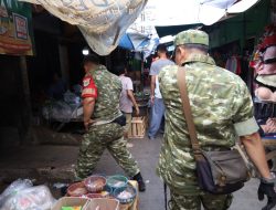 Kodim 0502/JU Gelar Karya Bakti Bedah Rumah dan Bersihkan Pasar Sungai Bambu
